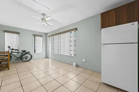 105 Ne 2nd Place Dania FL 33004