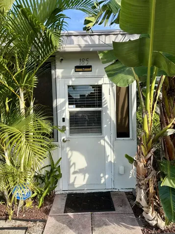185 Valencia H Delray Beach FL 33446