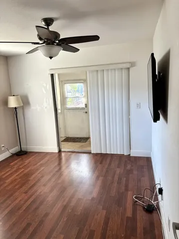185 Valencia H Delray Beach FL 33446