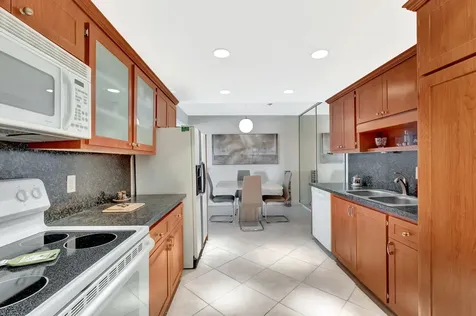 2200 S Ocean Boulevard Delray Beach FL 33483