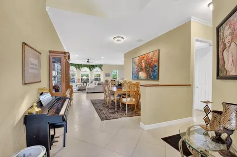 5618 Via De La Plata Circle Delray Beach FL 33484