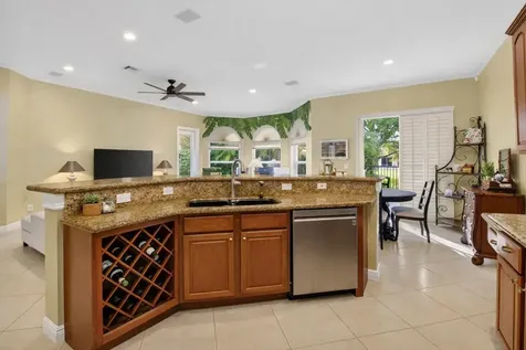 5618 Via De La Plata Circle Delray Beach FL 33484