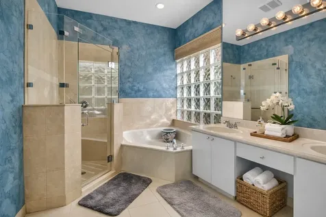 5618 Via De La Plata Circle Delray Beach FL 33484