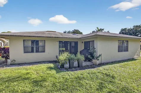738 Nw 24th Avenue Delray Beach FL 33445
