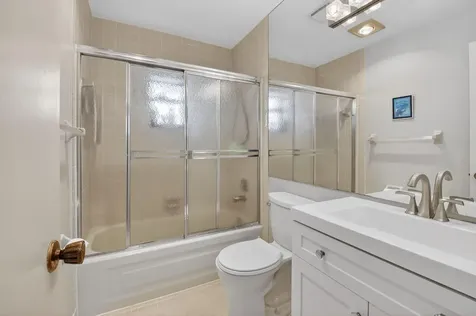 738 Nw 24th Avenue Delray Beach FL 33445