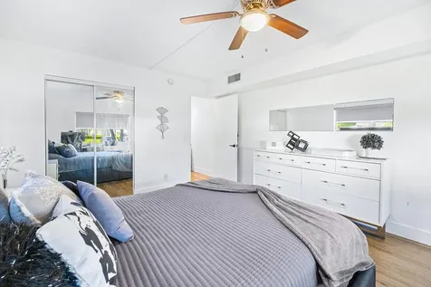 1018 Guildford A Boca Raton FL 33434