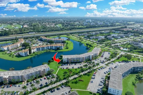 1018 Guildford A Boca Raton FL 33434