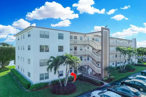 1018 Guildford A Boca Raton FL 33434