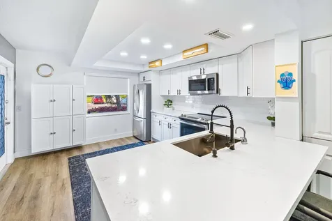 1018 Guildford A Boca Raton FL 33434