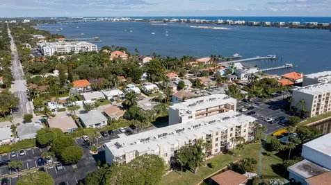 890 N Federal Highway Lantana FL 33462
