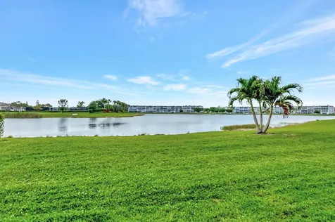 1080 Exeter Boca Raton FL 33434