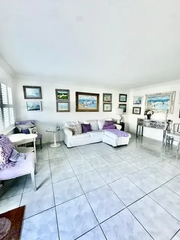 1080 Exeter Boca Raton FL 33434