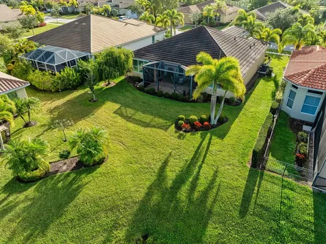 11439 Sw Apple Blossom Trail Port Saint Lucie FL 34987