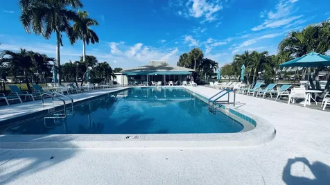 910 South Drive Delray Beach FL 33445