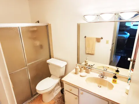 4195 Lucerne Villas Lane Lake Worth FL 33467