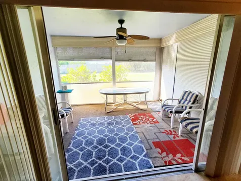 4195 Lucerne Villas Lane Lake Worth FL 33467