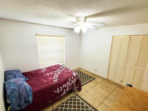 4195 Lucerne Villas Lane Lake Worth FL 33467