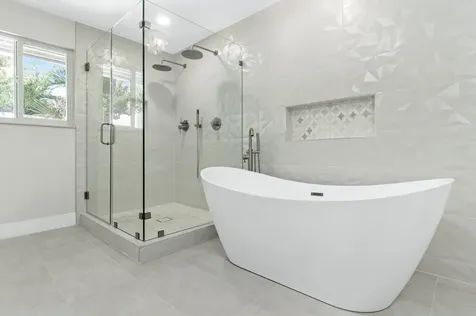 912 Se 8th Court Deerfield Beach FL 33441
