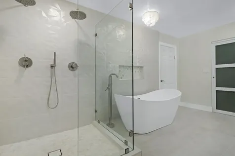 912 Se 8th Court Deerfield Beach FL 33441