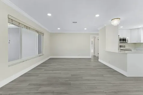 912 Se 8th Court Deerfield Beach FL 33441