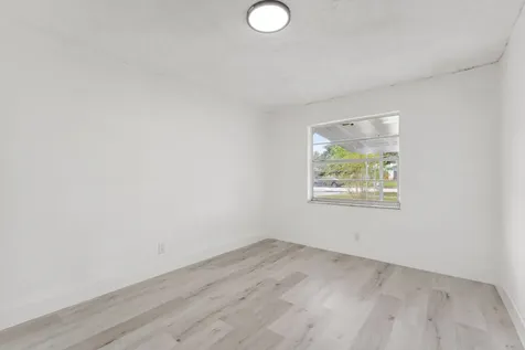 448 NW 3 Avenue Deerfield Beach FL 33441