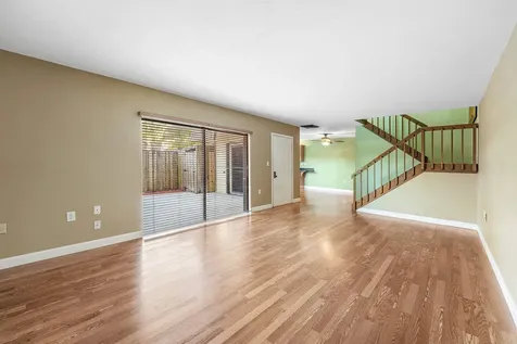 610 6th Court Palm Beach Gardens FL 33410