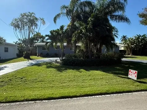 2320 Ne 13th Street Pompano Beach FL 33062
