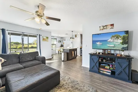 5536 Imagination Drive Fort Pierce FL 34947