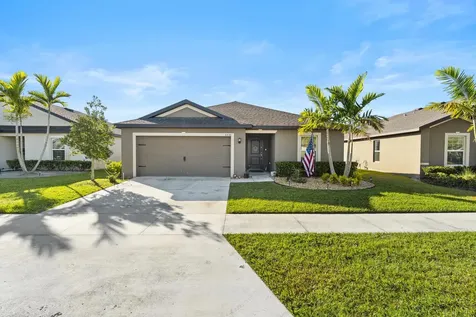 5536 Imagination Drive Fort Pierce FL 34947
