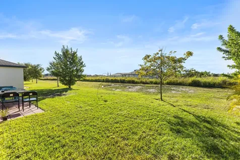 5536 Imagination Drive Fort Pierce FL 34947