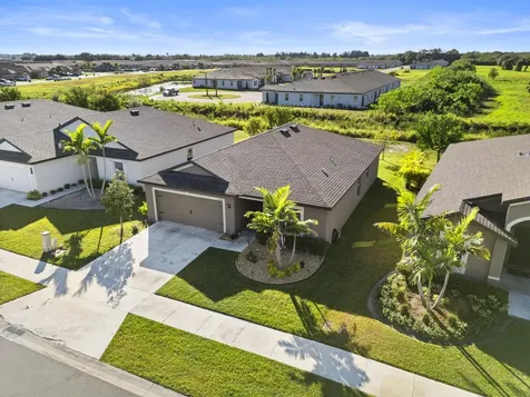 5536 Imagination Drive Fort Pierce FL 34947