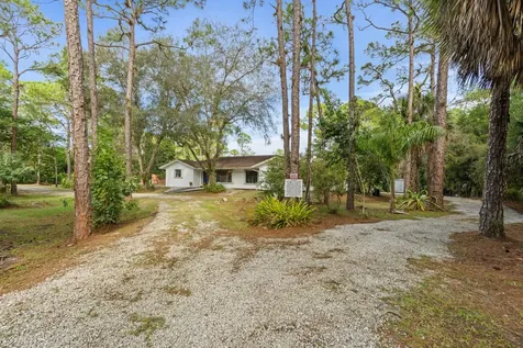 14817 Snail Trail Loxahatchee Groves FL 33470