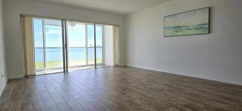 60 Yacht Club Drive North Palm Beach FL 33408