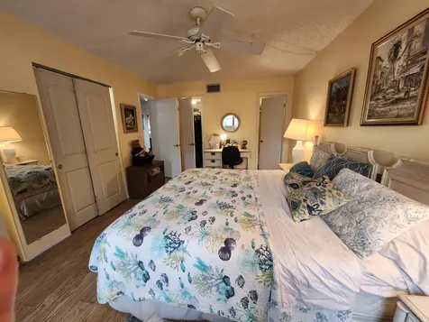 300 Ne 26th Avenue Boynton Beach FL 33435