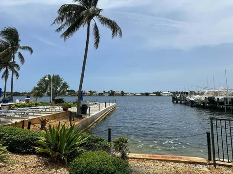 107 Yacht Club Way Hypoluxo FL 33462