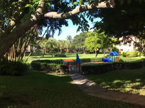 107 Yacht Club Way Hypoluxo FL 33462