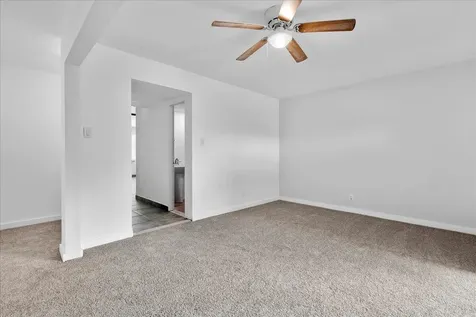 412 Sheffield Q West Palm Beach FL 33417