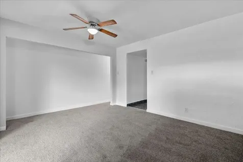 412 Sheffield Q West Palm Beach FL 33417