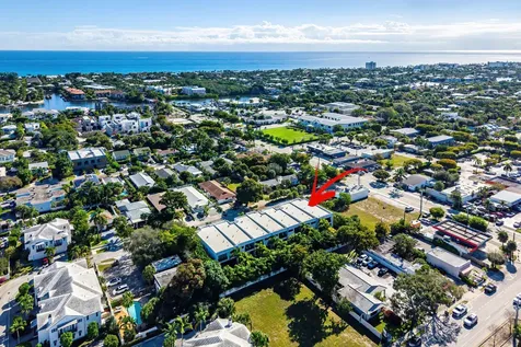 820 Ne 7th Avenue Delray Beach FL 33483