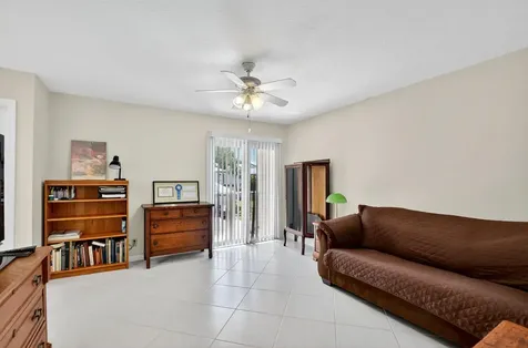 23181 Fountain View Boca Raton FL 33433