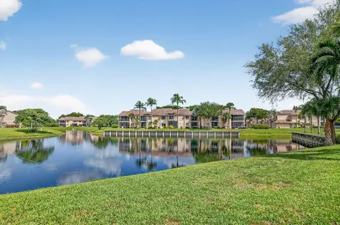 23181 Fountain View Boca Raton FL 33433