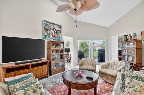 23181 Fountain View Boca Raton FL 33433