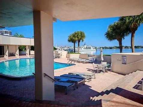 120 Lakeshore Drive North Palm Beach FL 33408