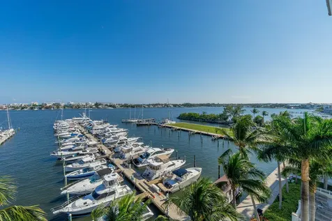 806 E Windward Way Lantana FL 33462