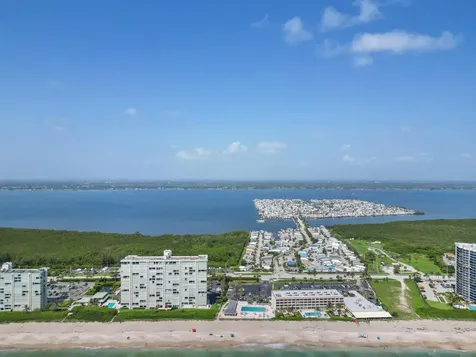 140 Nettles Boulevard Jensen Beach FL 34957