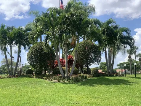 5819 Parkwalk Drive Boynton Beach FL 33472