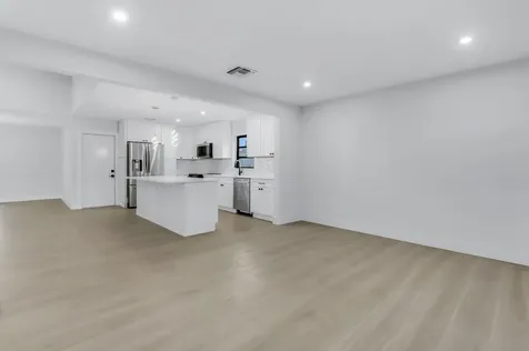 18089 103rd Trail Boca Raton FL 33498