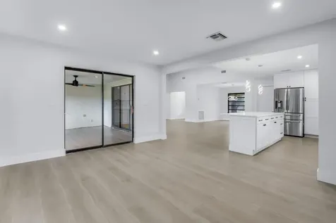 18089 103rd Trail Boca Raton FL 33498