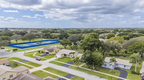 18089 103rd Trail Boca Raton FL 33498