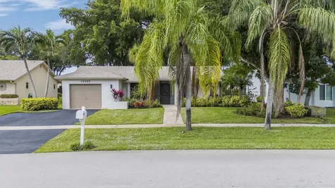 18089 103rd Trail Boca Raton FL 33498